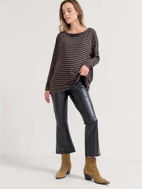 Hatch Pants - Hatch Faux Leather maternity flare Pants in Black – Women's Fashion